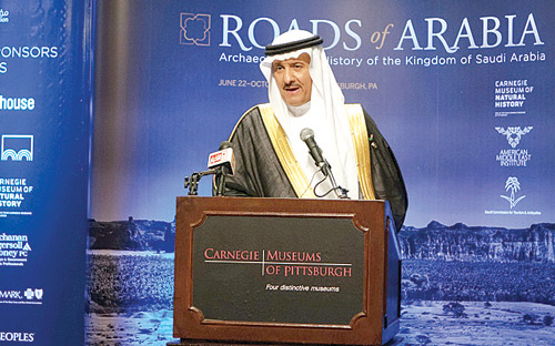 الأمير سلطان بن سلمان وحاكم ولاية بنسلفانيا يفتتحان معرض روائع الآثار السعودية بمتحف كارنقي في بيتسبرغ 