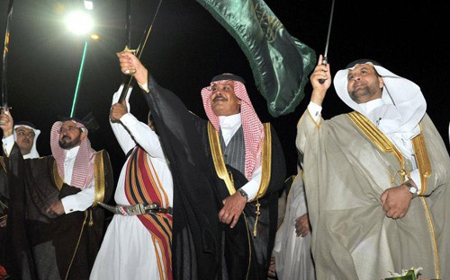 أمير منطقة الباحة يدشن فعاليات صيف محافظة القرى