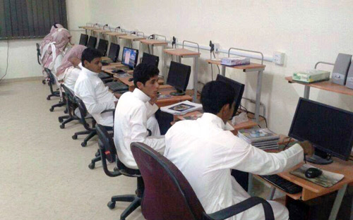 (6) آلاف طالب وطالبة يواصلون نشاطاتهم في الأندية الموسمية بالقصيم