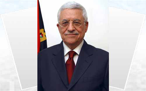 عباس يهنئ منصور لتوليه الرئاسة مؤقتاً ويشيد بدور السيسي