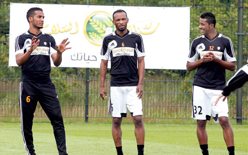 التدريبات تتواصل على فترتين 