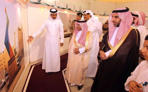 وكيل إمارة منطقة عسير يدشن معرضا لـ(36) مجسما جماليا