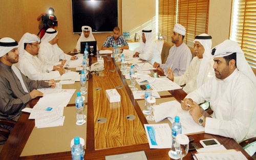 اللجنة الفنية باللجنة التنظيمية الخليجية تعتمد لائحة وشعار بطولة الأندية الـ(29) 