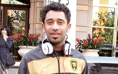 الظروف المناخية تجبر «كارينيو» على الصالة.. وباستوس يصل اليوم