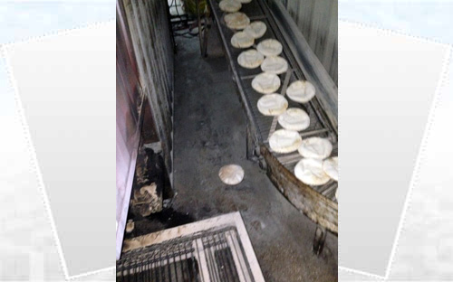 بلدية خميس مشيط تغلق وتخالف عدداً من المخابز والمحال