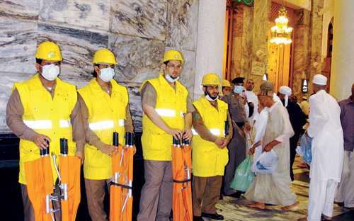 (3000) ضابط وفرد للإسعافات في (35) موقعاً بالحرم المكي