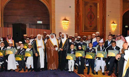 الأمير خالد الفيصل يرعى حفل تكريم الفائزين بالجائزة العالمية في خدمة القرآن الكريم 