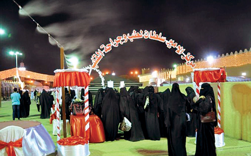 مركز الأمير سلطان للقلب بالقصيم يشارك في مهرجان «حرفة» الرمضاني 