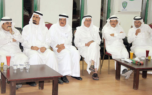 شرفيو الفتح يجتمعون لمزيد من دعم النادي للموسم المقبل