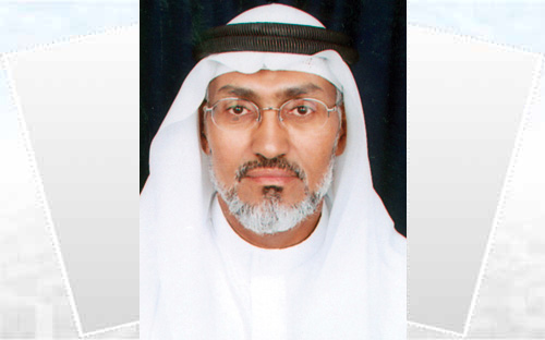 العارف يقدم خمسين وردة للوطن 