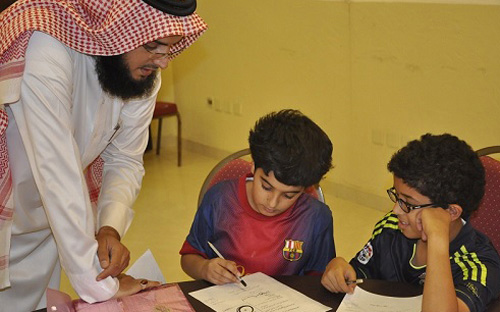 الزامل: التقنية رغم أهميتها إلا أنها سبب رئيسي في تدني مستوى الخط العربي 