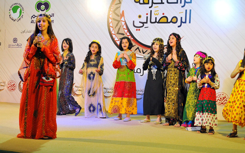 مهرجان تراث حرفة الرمضاني ببريدة درب الفتيات على الحرف اليدوية 