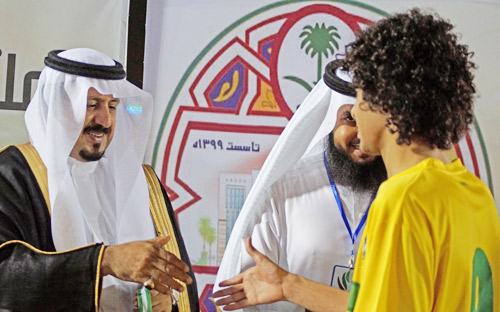 تتويج فريق المرصد بكأس دورة الوطن الرمضانية بمحافظة المجاردة