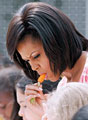 ميشيل أوباما تظهر في فيديو «راب» لتشجيع تناول الطعام الصحي 