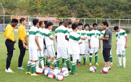 المنتخبات السعودية تواصل مشاركتها في الدورة الآسيوية الثانية 