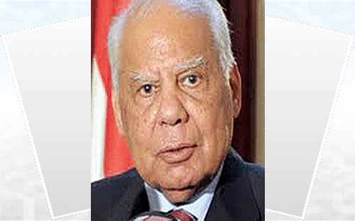 رئيس الوزراء المصري يقدم التعازي في وفاة الأمير مساعد 
