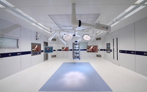 صحة منطقة حائل تبدأ تطوير غرف العمليات بمستشفى الملك خالد 
