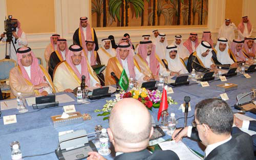 خلال ترؤسه اللجنة السعودية المغربية المشتركة للتعاون الثنائي في جدة 