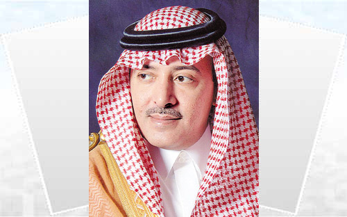 رئيس الهلال الأحمر يزور مركز القيادة والتحكم في سنغافورة 