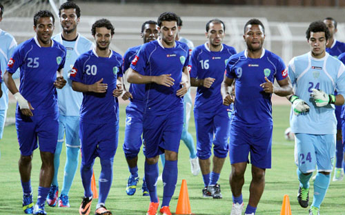 الفتح يستأنف تدريباته استعداداً لمواجهة الاتحاد بعد التوقف 