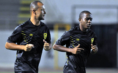 الاتحاد يستأنف تدريباته أمس تحضيراً للفتح.. والإسباني يستبعد الرهيب 