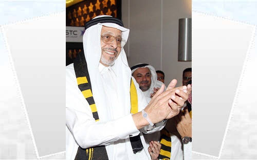 سنسجل الأجانب وسنحل مسألة الديون قبل انتهاء فترة الانتقالات الصيفية 