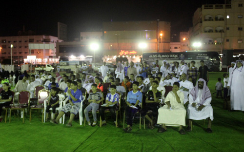 إقبال متزايد على حملة التوعية الشاملة في محافظة الطائف 