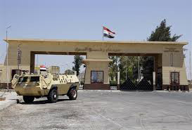 مقتل وإصابة (27) مصرياً فى هجوم على مبنى للمخابرات الحربية بسيناء 