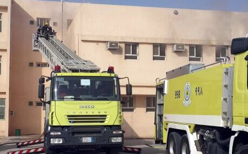 إخلاء طلاب مدرسة متوسطة بعد نشوب حريق بقادسية الدمام 