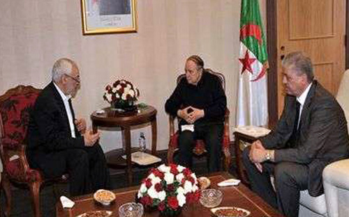 بوتفليقة يتوسط بين الفرقاء التونسيين لإيجاد مخرج سياسي للأزمة 