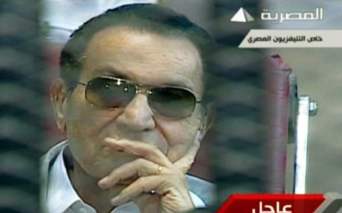 اليوم.. استكمال محاكمة القرن لمبارك ونجليه ووزير داخليته 