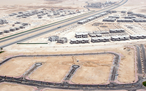 المدينة الاقتصادية تبرم عقداً مع (رواد للإنشاء والتعمير) لتشييد 270 فيلا 