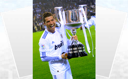 كريستيانو رونالدو يمدد عقده مع ريال مدريد