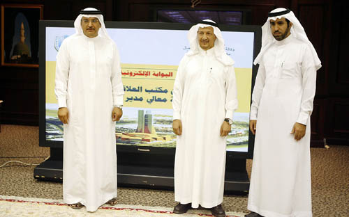 الدكتور الرويس يدشن مكتب العلاقات المجتمعية بجامعة الملك سعود