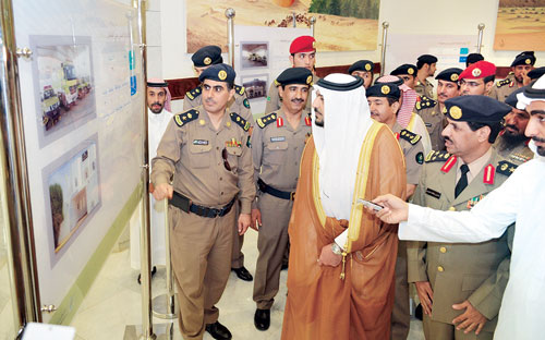 الأمير فيصل بن مشعل دشَّن أربعة مراكز جديدة للدفاع المدني بمنطقة القصيم 