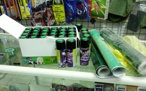 مركبات وضباط وأفراد بلباس مدني لمنع التجاوزات في الشوارع