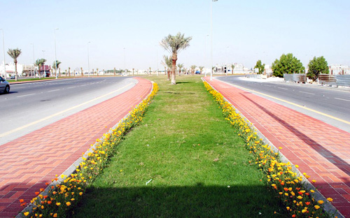 مسؤولو وأعيان القطيف يقدِّمون أجمل عبارات الحب والولاء للوطن