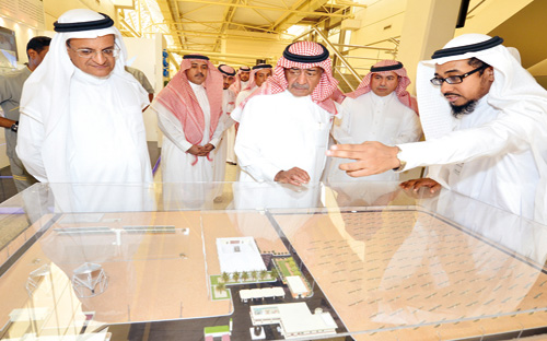 سمو النائب الثاني يزور مدينة الملك عبدالعزيز للعلوم والتقنية ويطلع على مشروعاتها البحثية 