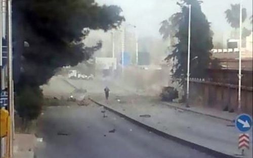 سقوط قذائف صاروخية قرب مبنى السفارة الصينية في دمشق 