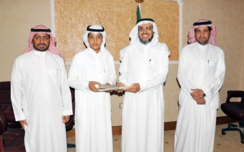 تعليم الخرج يكرم الفائزين بالمسابقة الثقافية
