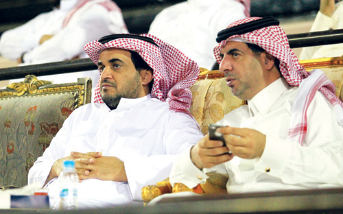 البلطان يترك رئاسة الشباب .. واستقالة المعمر تلوح في الأفق .. وعطيف يغادر إلى بلجيكا 