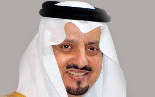 الأمير فيصل بن خالد يعتمد الفائزين بمسابقة «رؤية»
