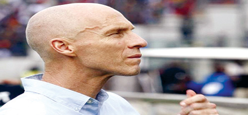 الأمريكي برادلي يتمسك بقيادة منتخب مصر أمام غانا في فاصلة المونديال