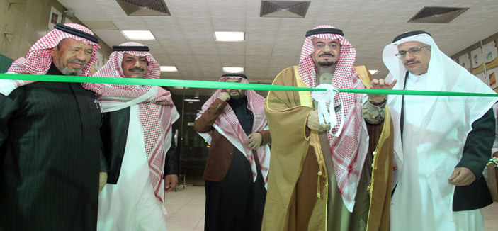 أدبي الرياض يحتفل باليوم العالمي للغة بمحاضرتين وعرض مسرحي ومعرض للخط العربي 