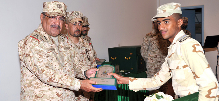 تخريج دورة الفرد الأساسي بلواء الأمير تركي بن عبدالعزيز الأول