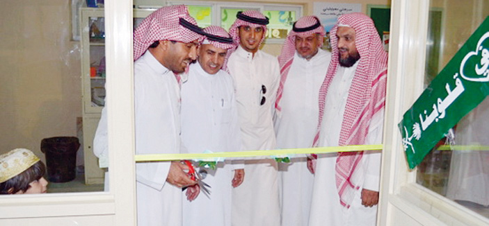 مدرسة أبي بكر الصديق تدشن بنك الجوائز في الرس 