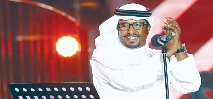 سعد جمعة: أنا الفنان الشعبي الأول وليس خالد عبدالرحمن 
