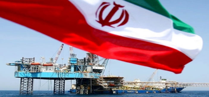 إيران: لا تنازل عن النووي والجزر الثلاث 