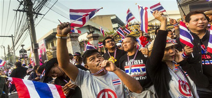 بعد إخلاء شوارع بانكوك .. المتظاهرون يعولون على القضاء التايلاندي 