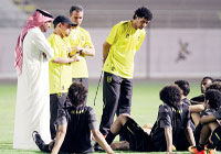 القروني: لياقة لاعبي الاتحاد ضعيفة